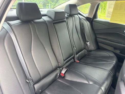Used 2021 Acura TLX SH-AWD image 34