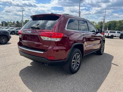 Used 2019 Jeep Grand Cherokee Limited AWD/4WD image 4