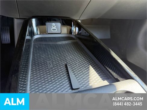 Used 2025 Ford Mustang Mach-E Premium image 21