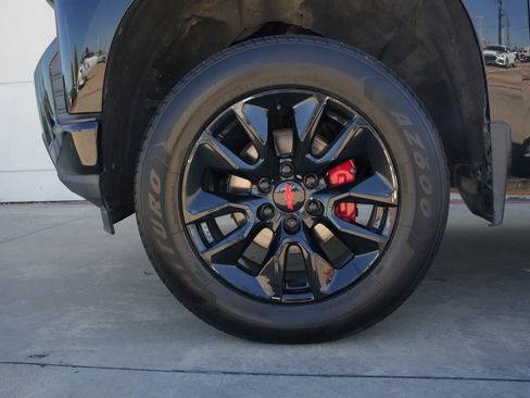 Used 2020 Chevrolet Silverado 1500 Custom w/ Custom Value Package RWD image 24