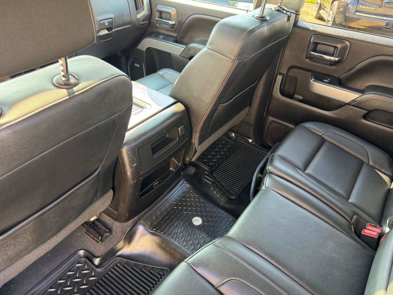 Used 2019 Chevrolet Silverado 3500 LTZ w/ Duramax Plus Package AWD/4WD image 17