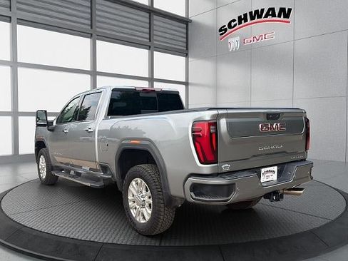 Used 2024 GMC Sierra 2500 Denali w/ Denali Reserve Package AWD/4WD image 9