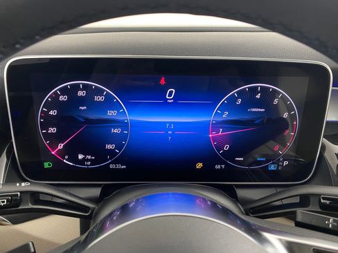 Used 2026 Mercedes-Benz GLC 300 4MATIC image 19