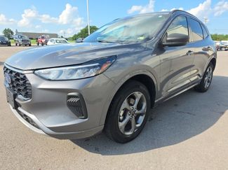 Used 2024 Ford Escape ST-Line AWD/4WD video 1