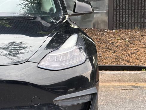 Used 2021 Tesla Model 3 Standard Range Plus RWD image 5
