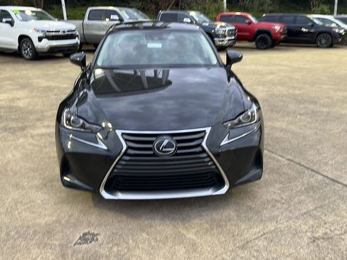 Used 2020 Lexus IS 300 AWD w/ Premium Package image 2