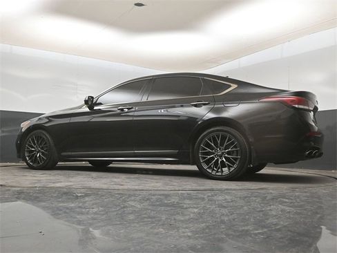 Used 2018 Genesis G80 3.3T Sport image 17