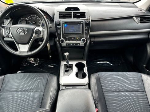Used 2013 Toyota Camry SE image 15