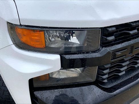 Certified 2019 Chevrolet Silverado 1500 Custom Trail Boss w/ Custom Convenience Package AWD/4WD image 24