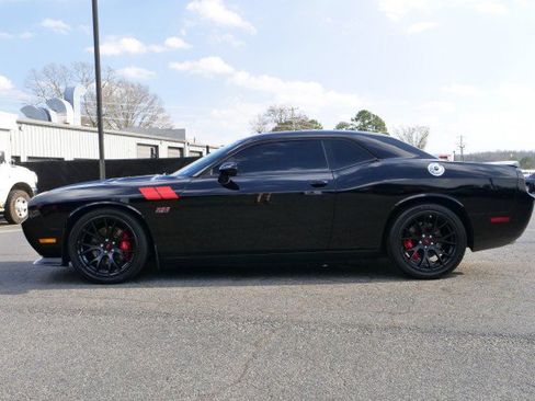 Used 2012 Dodge Challenger SRT8 w/ Premium Sound Group image 35