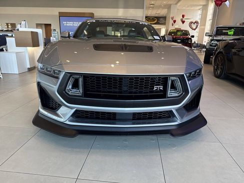 Used 2025 Ford Mustang GT Premium w/ GT Performance Package image 2