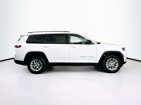 Used 2023 Jeep Grand Cherokee L Laredo image 10