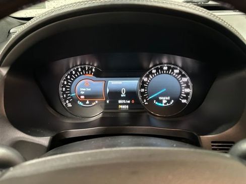 Used 2018 Ford Explorer Platinum image 18