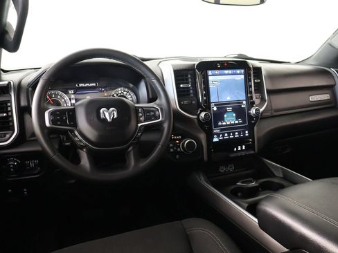 Used 2025 RAM 1500 Big Horn AWD/4WD image 2