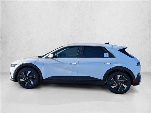 New 2026 Hyundai Ioniq 5 SEL image 8