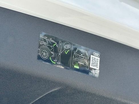 New 2025 Audi Q5 Premium Plus image 25