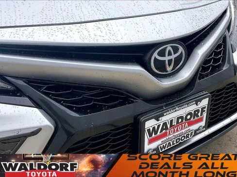 Used 2021 Toyota Camry XSE image 34