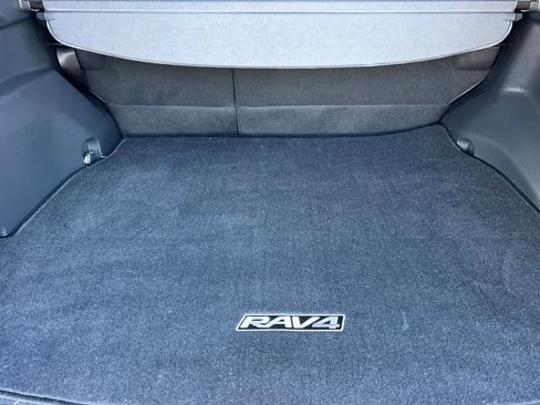 Certified 2022 Toyota RAV4 XSE AWD/4WD image 16