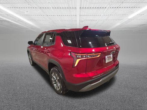 New 2026 Chevrolet Equinox LT w/ Convenience Package II image 8