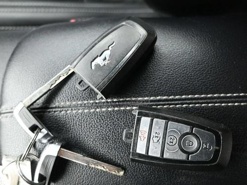 Used 2021 Ford Mustang GT Premium RWD image 10