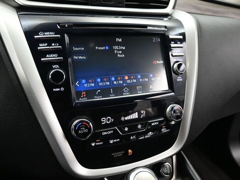 Used 2017 Nissan Murano Platinum w/ Platinum Technology Package FWD image 14
