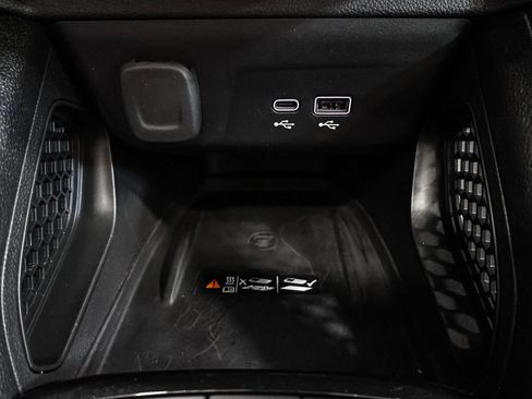 Used 2026 Chevrolet TrailBlazer LT w/ Convenience Package AWD/4WD image 29
