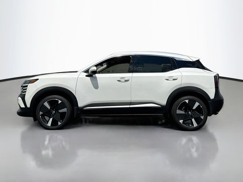 Certified 2025 Nissan Kicks SR AWD/4WD image 4