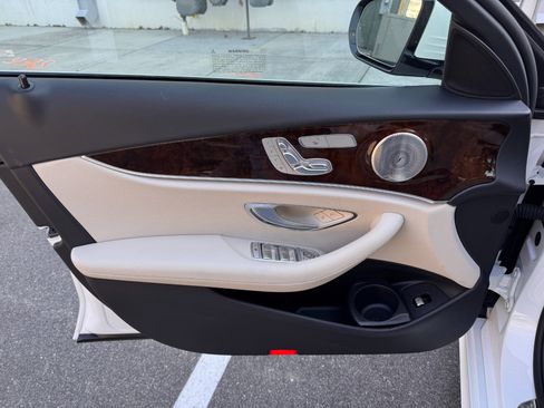 Used 2023 Mercedes-Benz E 350 4MATIC Sedan w/ Premium Package image 19