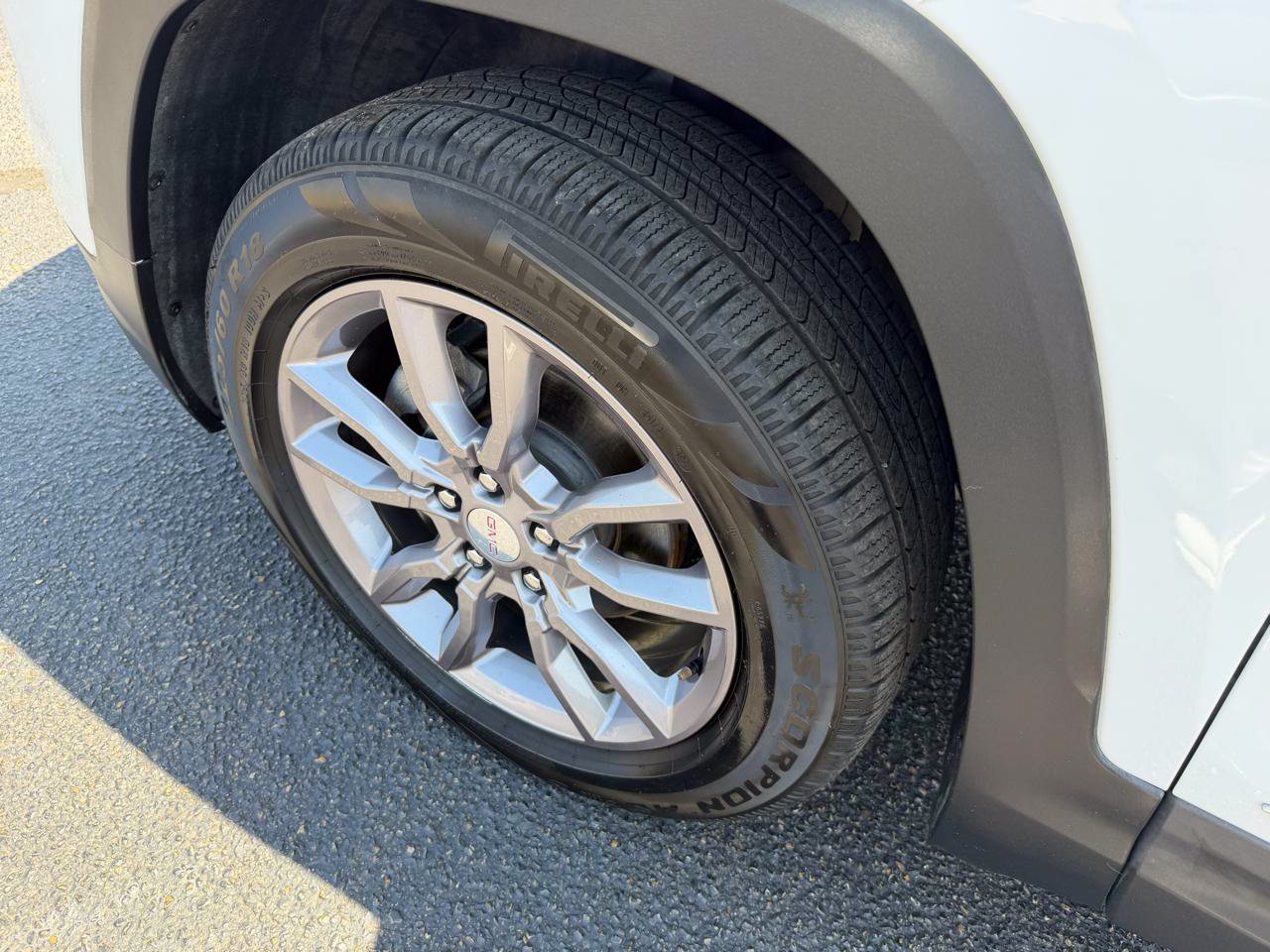 Used 2023 GMC Terrain SLT AWD/4WD image 24