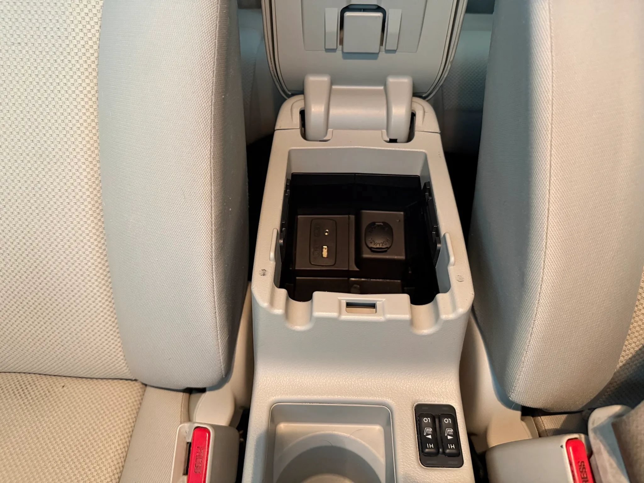Used 2013 Subaru Impreza 2.0i Premium w/ All-Weather Pkg AWD/4WD image 23