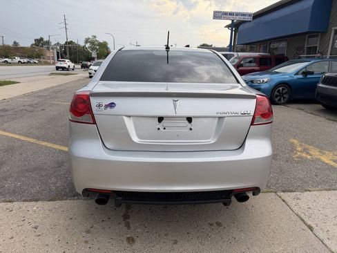 Used 2009 Pontiac G8 w/ Premium Package RWD image 18