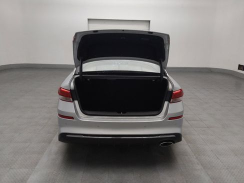 Used 2020 Kia Optima LX image 29