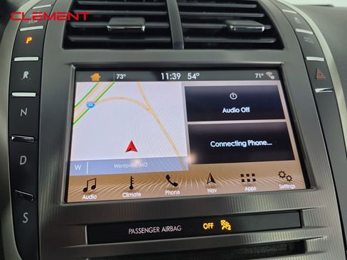 Used 2018 Lincoln MKZ Select w/ Select Plus Package image 17