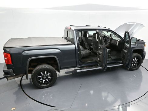 Used 2018 GMC Sierra 2500 Denali w/ Duramax Plus Package image 39