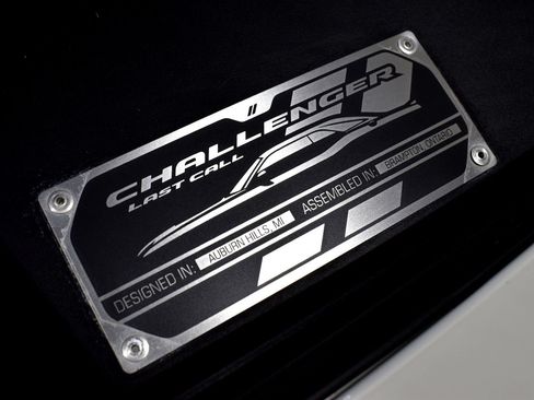 Used 2023 Dodge Challenger SRT Hellcat w/ Driver Convenience Group RWD image 15