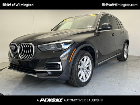 Used 2023 BMW X5 xDrive40i w/ Premium Package image 1