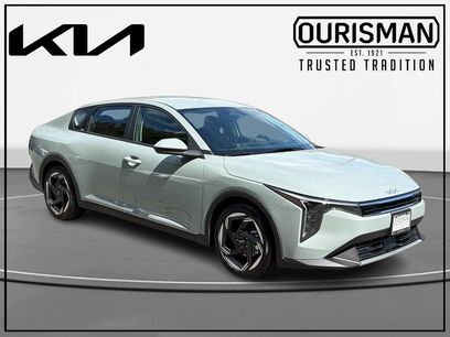 New 2026 Kia K4 EX