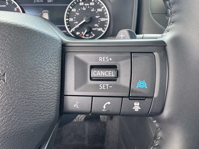 Used 2025 Nissan Rogue SV w/ SV Premium Package AWD/4WD image 15
