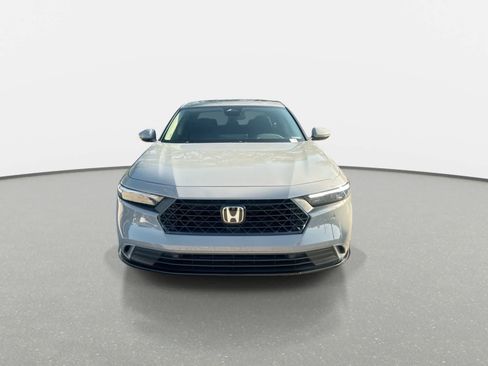 Used 2025 Honda Accord EX-L image 3