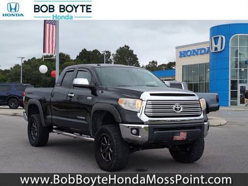 Used 2015 Toyota Tundra Limited w/ Limited Premium Package AWD/4WD image 1