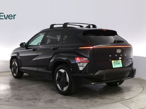 Used 2024 Hyundai Kona SEL FWD image 17