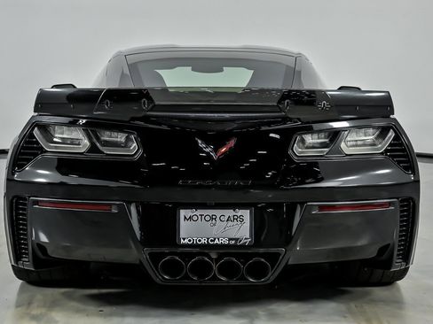 Used 2017 Chevrolet Corvette Z06 RWD image 11
