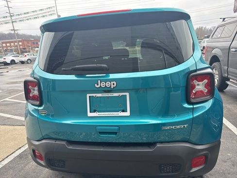 Used 2022 Jeep Renegade Sport image 6