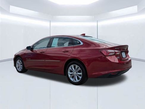 Used 2021 Chevrolet Malibu LT FWD image 24
