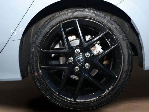 Used 2023 Honda Civic Sport image 19