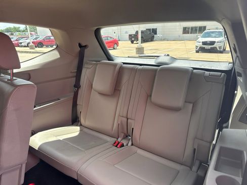 Used 2018 Volkswagen Atlas SE FWD image 18