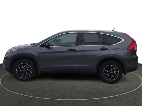Used 2016 Honda CR-V SE image 2