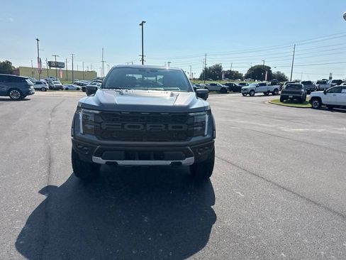 Used 2026 Ford F150 Raptor AWD/4WD image 4
