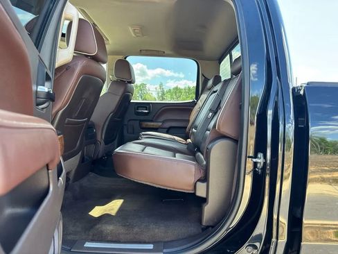 Used 2015 Chevrolet Silverado 2500 High Country w/ Duramax Plus Package AWD/4WD image 26