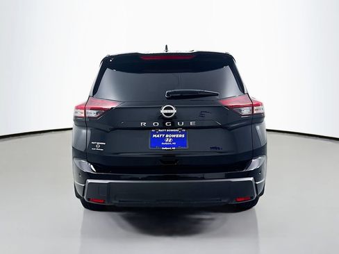Used 2026 Nissan Rogue S FWD image 6